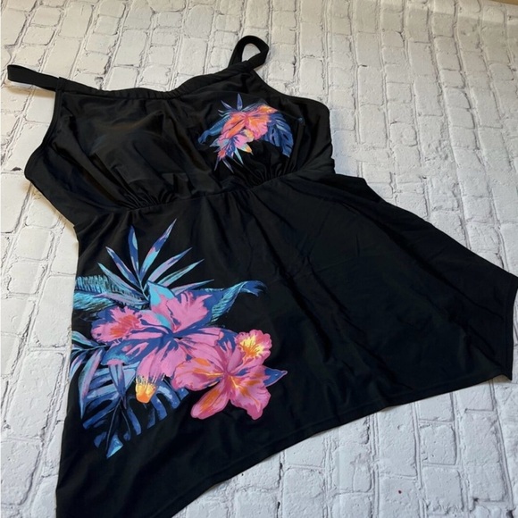 Avenue sz 20 Tankini Floral Black Swimtop - Picture 4 of 7